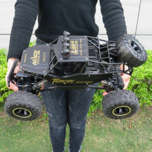Load image into Gallery viewer, 4WD Climbing Drift Off-Road Monster Truck Toy Living and Home