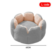 Load image into Gallery viewer, Petal Shape Pet Nest for Cats and Dogs Living and Home