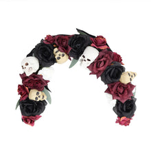 Load image into Gallery viewer, Scary Prelit Skull Halloween Arch Wreath Home Decoration Living and Home
