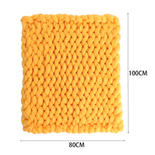 Load image into Gallery viewer, Livingandhome Handwoven Chunky Knit Throw Blanket for Home Decor