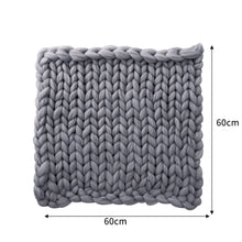 Load image into Gallery viewer, Livingandhome Handwoven Chunky Knit Throw Blanket for Home Decor