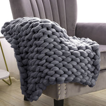 Load image into Gallery viewer, Livingandhome Handwoven Chunky Knit Throw Blanket for Home Decor