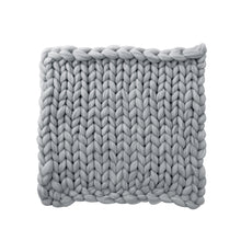 Load image into Gallery viewer, Warm Chunky Wool Yarn Knitted Blanket Thick Blankets