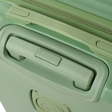 Load image into Gallery viewer, 21inch Suitcase with Combination Lock and USB Charging Port
