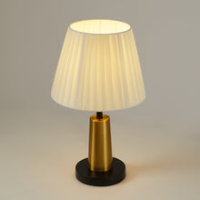 Load image into Gallery viewer, Table Lamp
