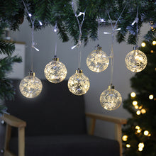 Load image into Gallery viewer, Christmas Clear Bauble Snowflake Pattern Balls With LED Light
